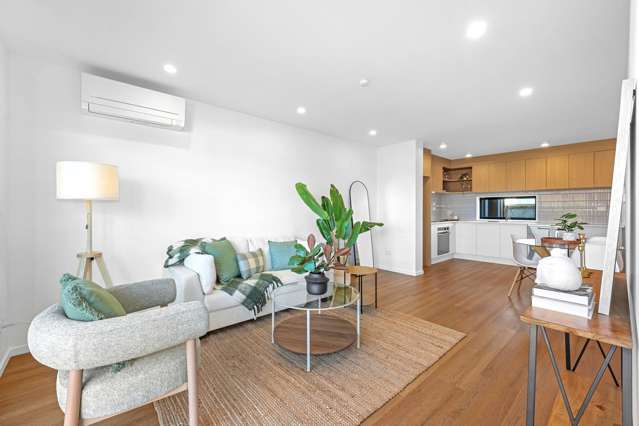 1, 3, 5/70 Isleworth Road Bishopdale_3