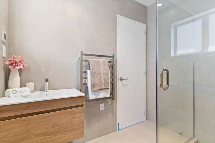 35 Pacific Heights Road Orewa_20