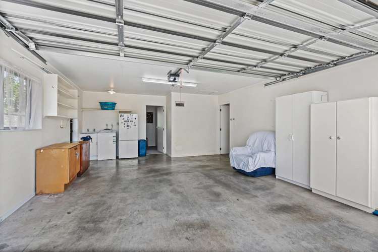 2/10 Braintree Street Te Kamo_13