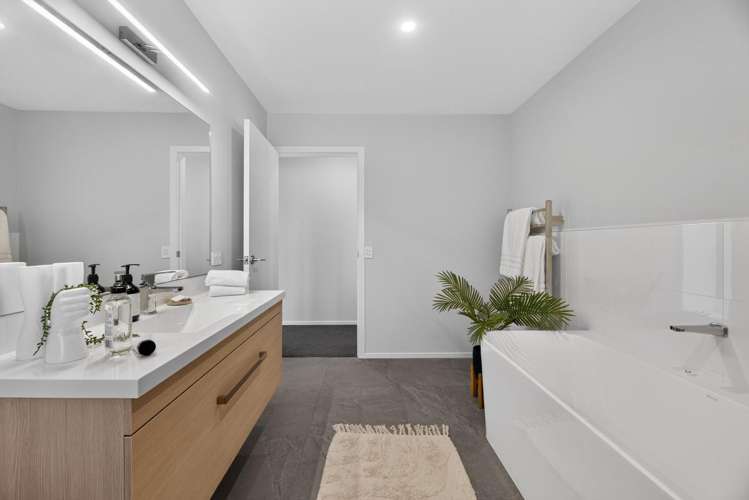 11 Peony Drive Greytown_19