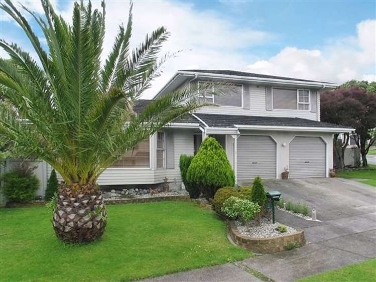 2 Thurso Grove Papakowhai_4