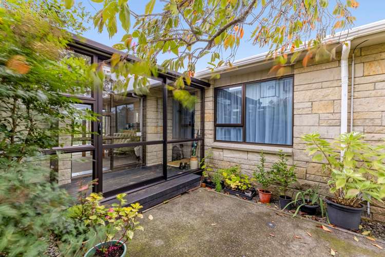 351 Tukapa Street_0