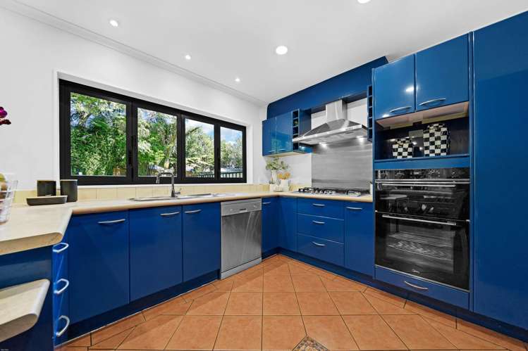 36 Lothian Brae Wattle Downs_18