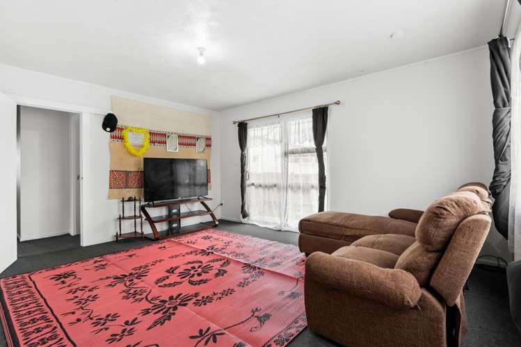 1/12 Tamworth Close Manurewa_2