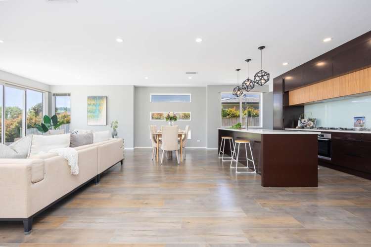 7 Bonair Crescent Silverdale_6