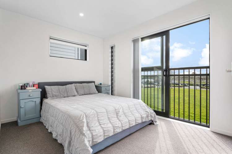 5/3 Walsh Road Wainui_11