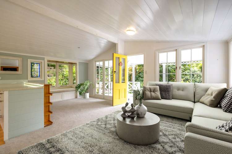 37 Hill Road Palm Beach_1