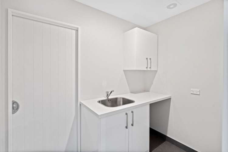 22 Leader Street Marshland_15