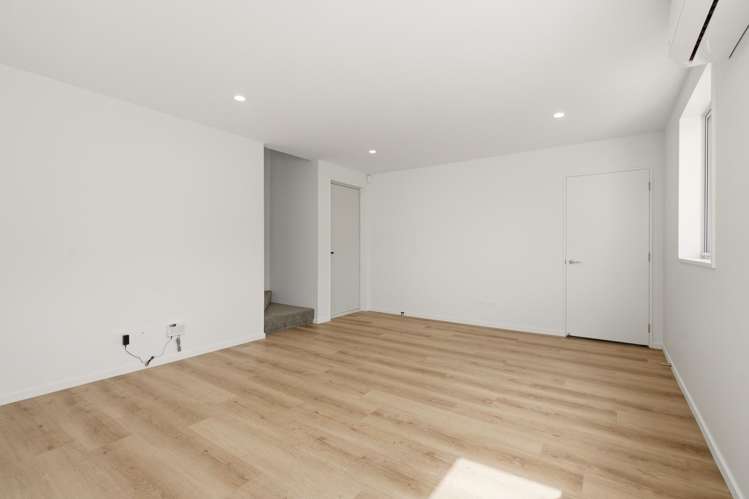 2/1433 Springs Road Lincoln_7