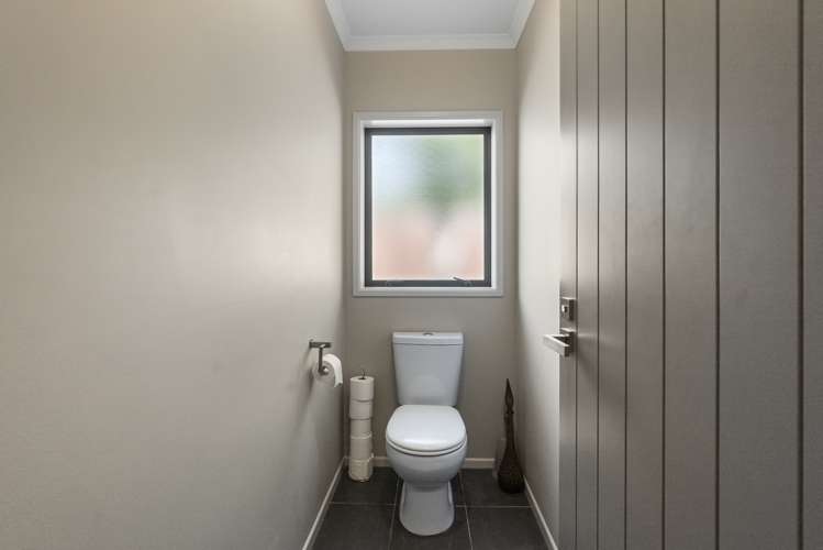 2a Wallath Road Westown_12