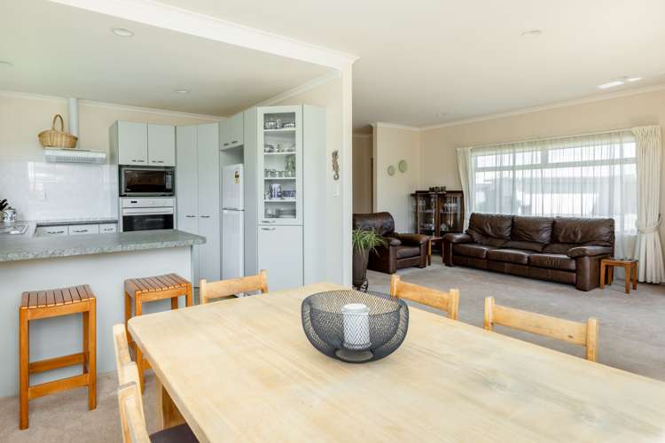 5 Ellerslie Place Taradale_8