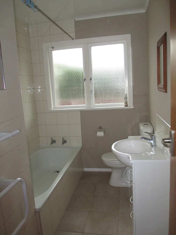 7 Leeds Street Silverdale_10