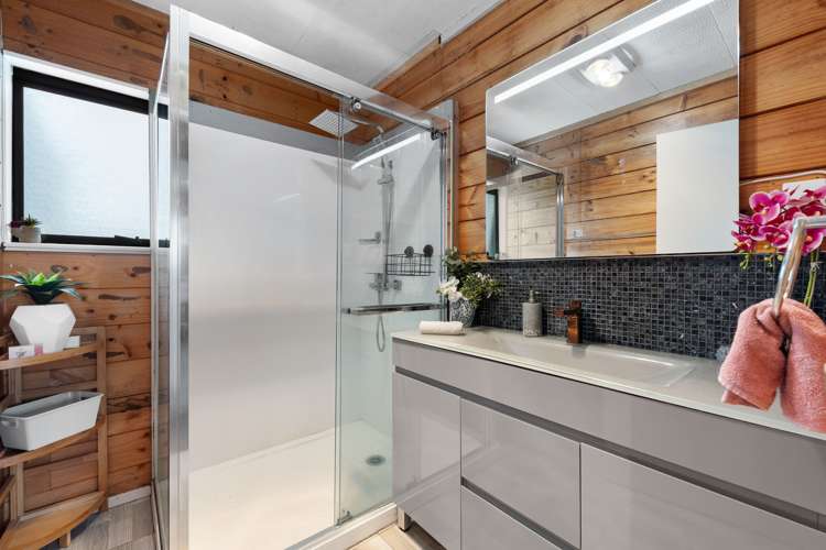 135 Finlayson Avenue Clendon Park_11