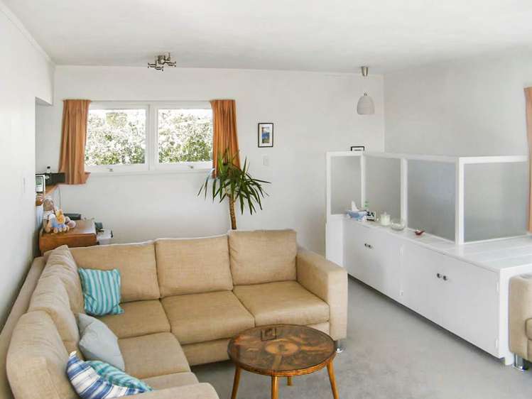 3/134 Calliope Road Stanley Point_1