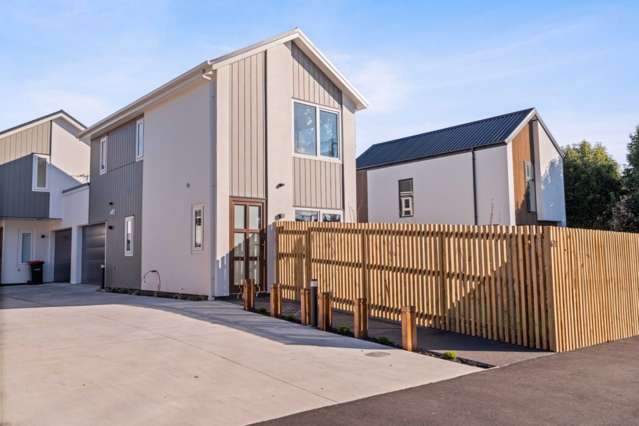 1/61 Waltham Road Sydenham_2