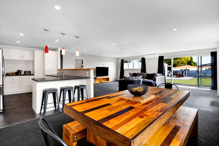 29 Tawa Street Hawera_1