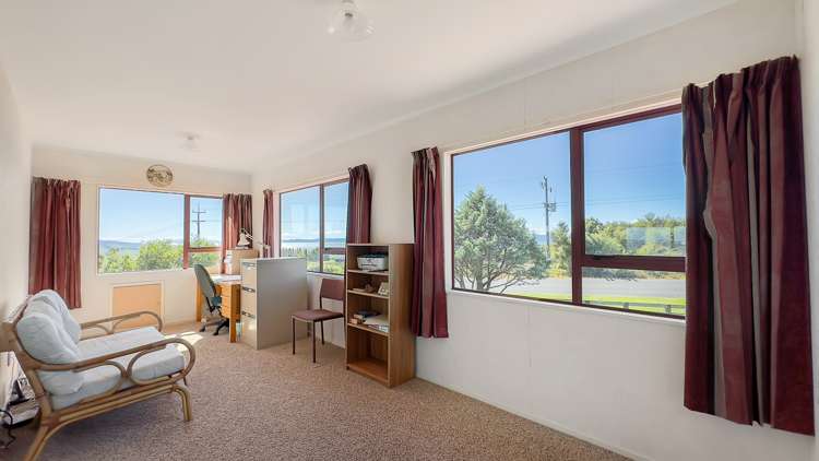 77 Esk Road Miranda_10