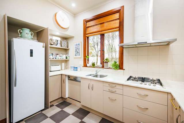 37 Batt Street West End_3