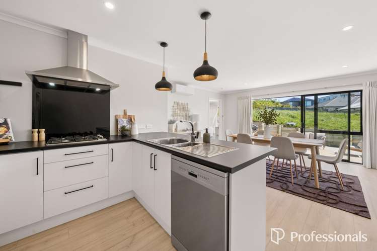 63 Ken Douglas Drive Aotea_7