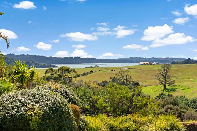 78 Okura River Road_5