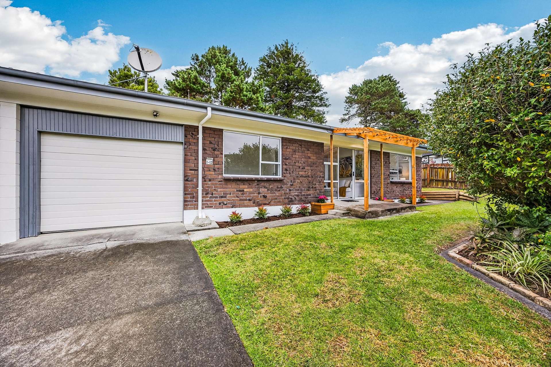 1/12 Landseer Place Mt Roskill_0