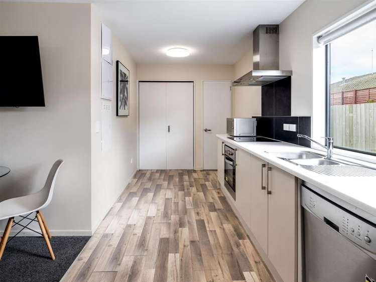 1/120 Stanmore Road Linwood_3