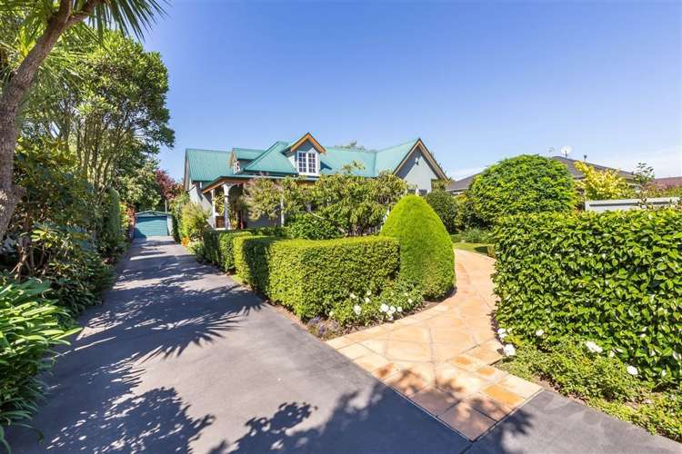 24 North Parade Richmond_29