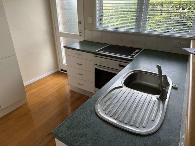 1/9 East Coast Road Milford_4