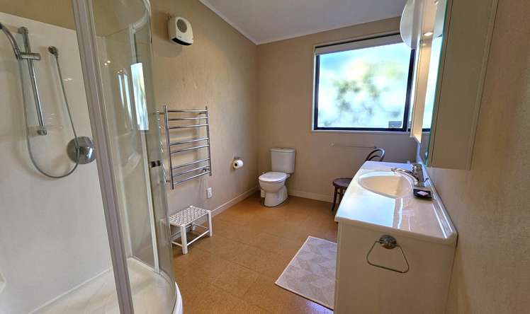 63 Marina Terrace Kinloch_21