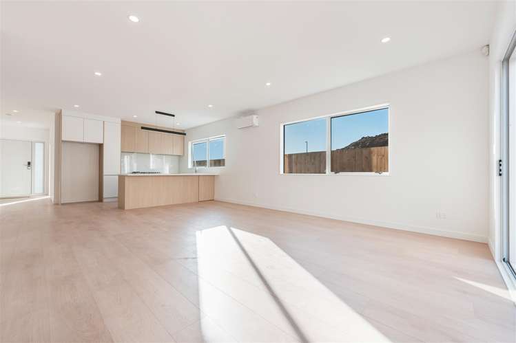 17 Whakairo Crescent_5