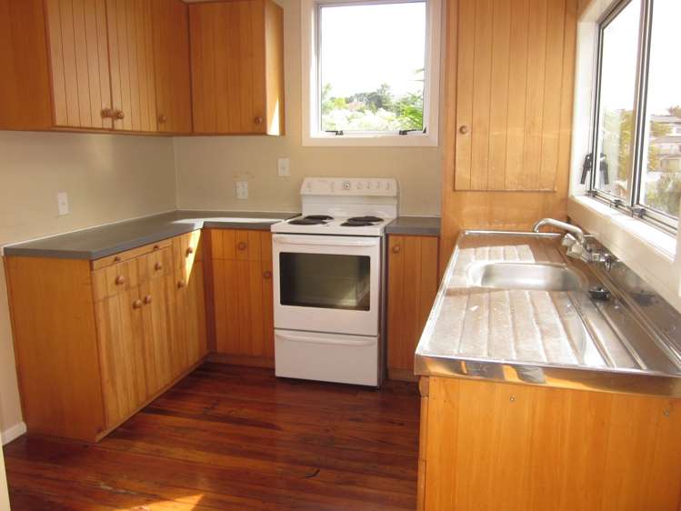 1/39 Penzance Road Mairangi Bay_5