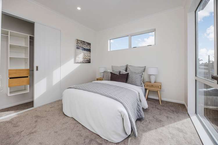 4c Collie Street Hill Park_15