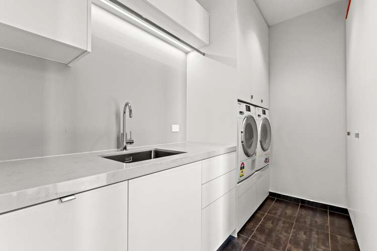 66a Mansfield Avenue St Albans_16