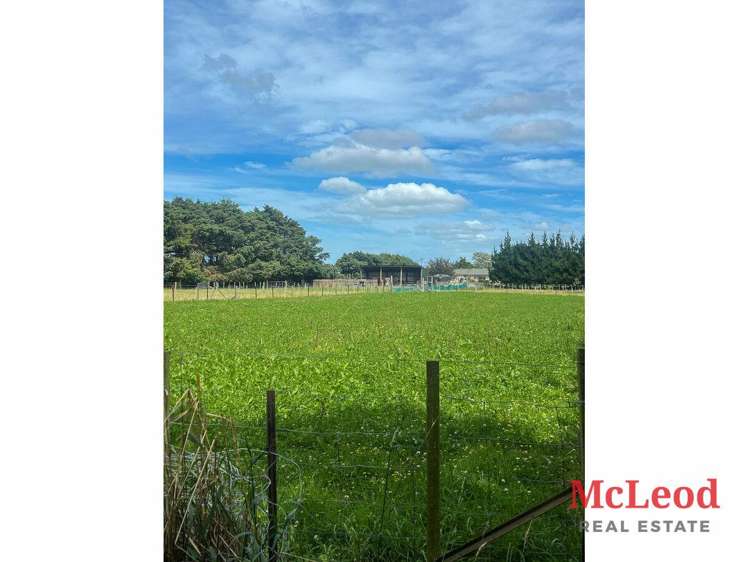 1742 Grahams Road Eiffelton_22