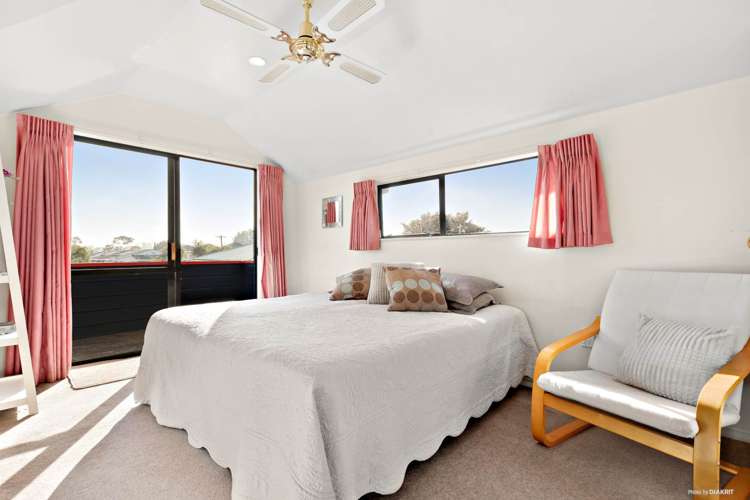 2/7 Akehurst Avenue New Lynn_9