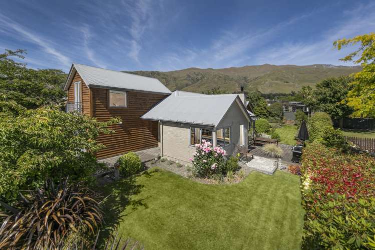 121 Meadowstone Drive Wanaka_21