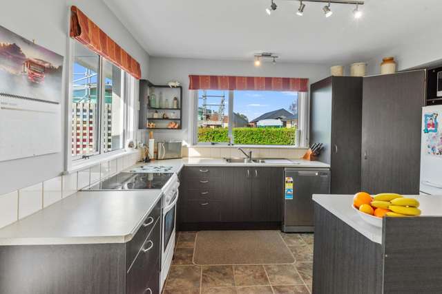 79 Weston Road Weston_1