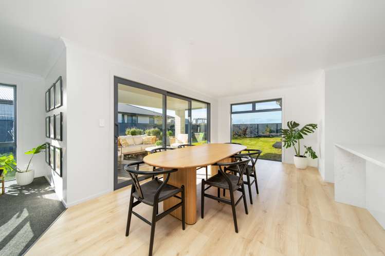 7 Roto View One Tree Point_12