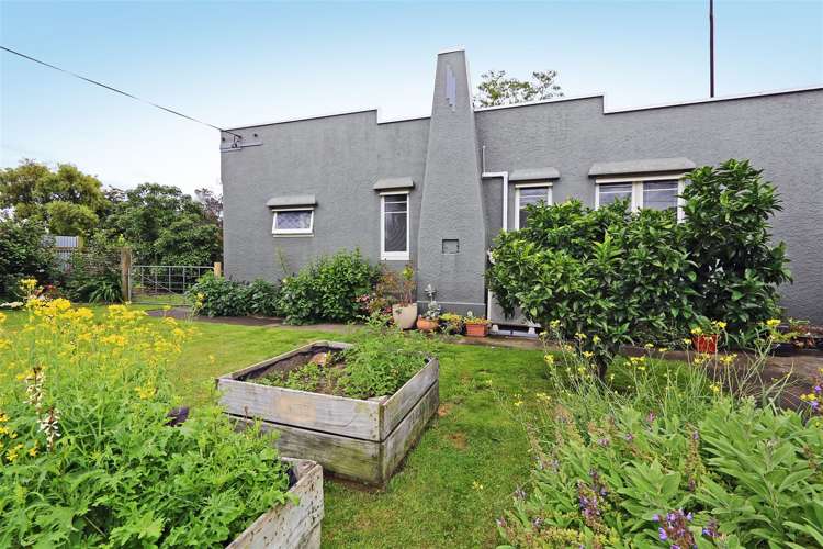 807 Oliphant Road Raureka_13