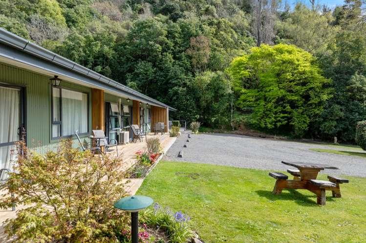 71 Main Road Havelock_25