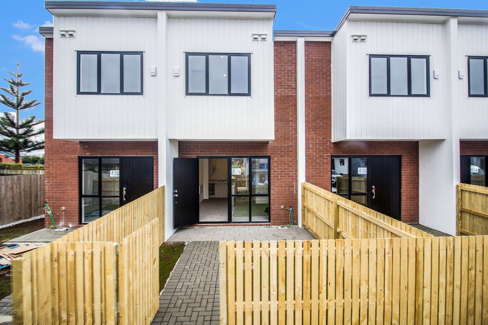 4 Aumarire Lane Favona_0