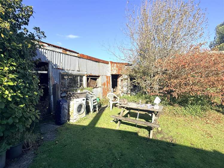 18 Fox Street Cobden_17