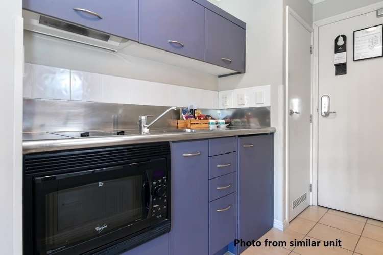 9n/100 Greys Avenue Auckland Central_5