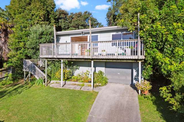 Cute Cottage - Sea Views