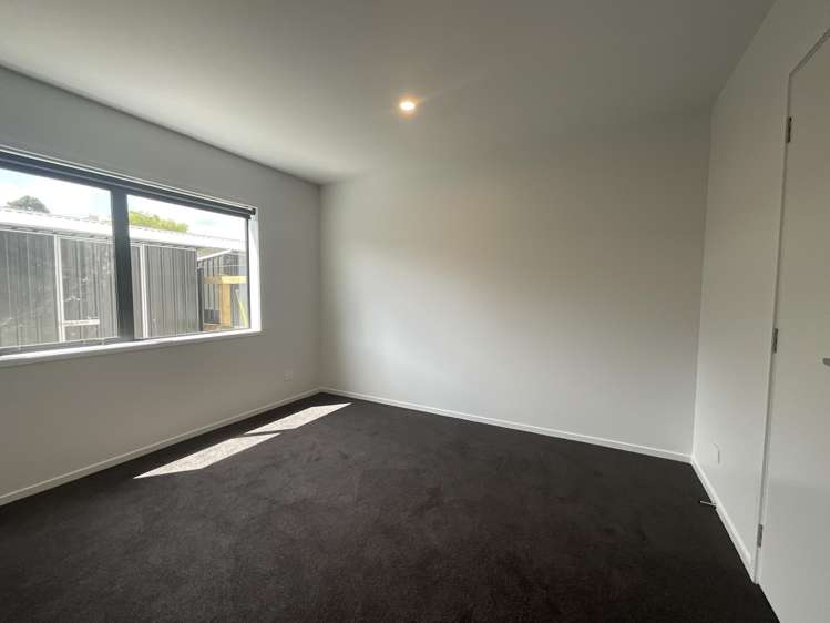 6D Orlando Street Stratford District_5