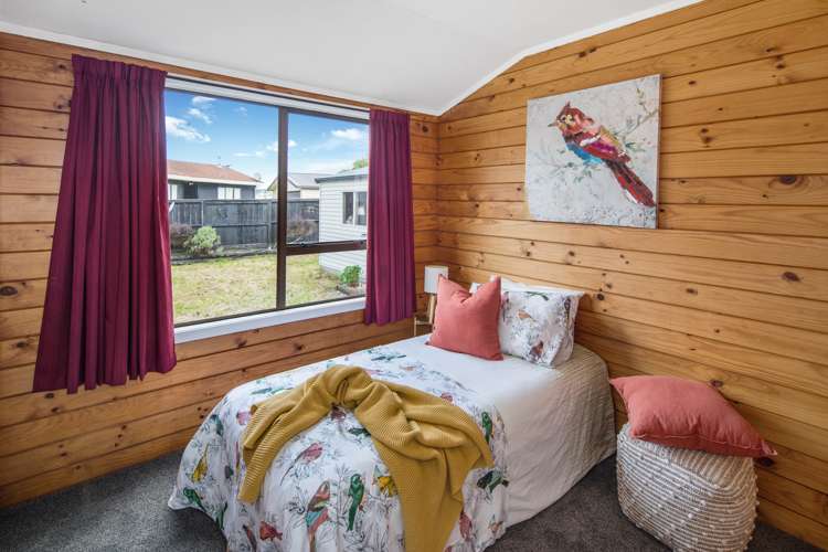 21 Maracas Crescent Grenada Village_10