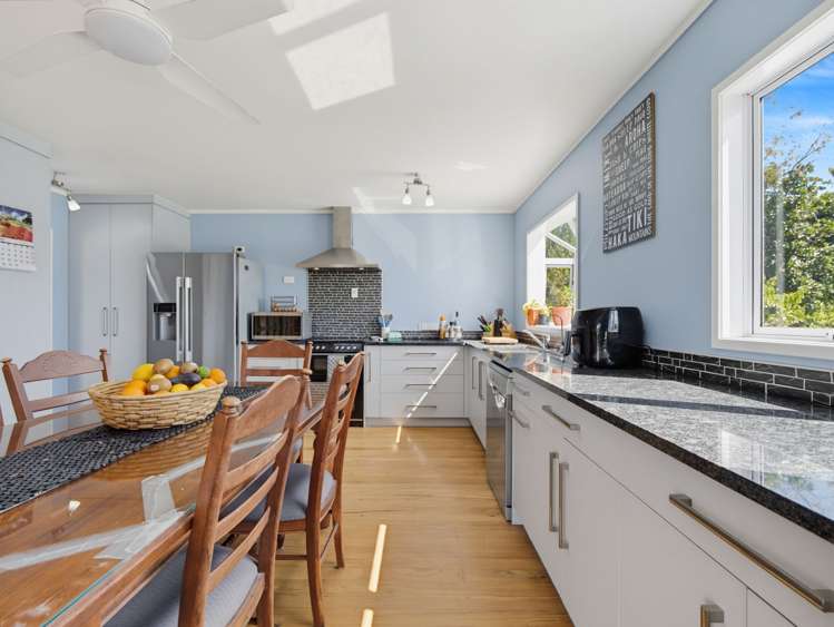 16 Hydro Road_4