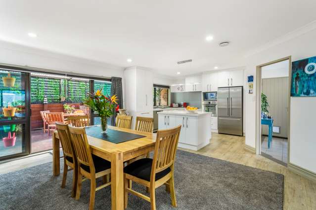 53 Chesterfield Way Orewa_1