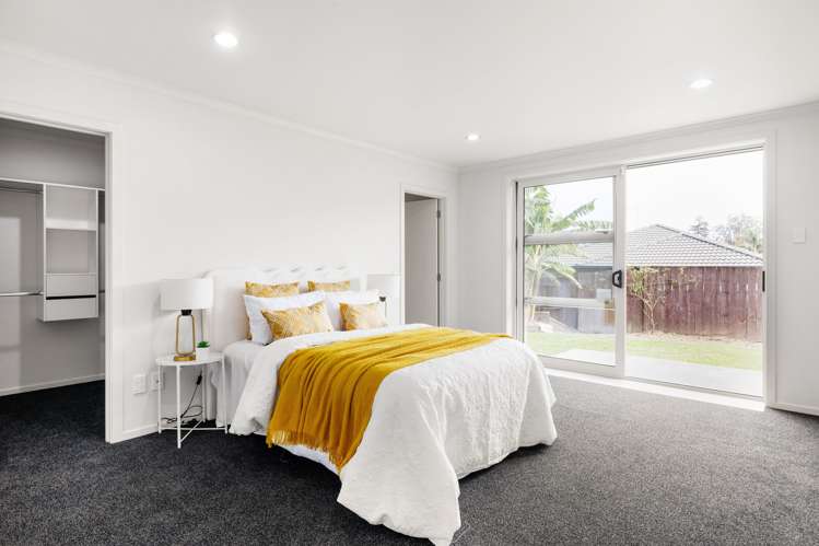 6 Cabourne Drive Glenview_10