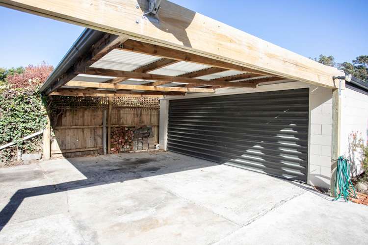 67 Moffat Drive Lincoln_20